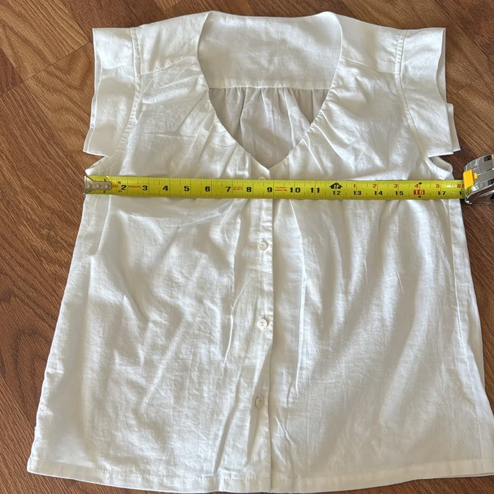 White Button-Up Women's Top - Picture 4 of 6